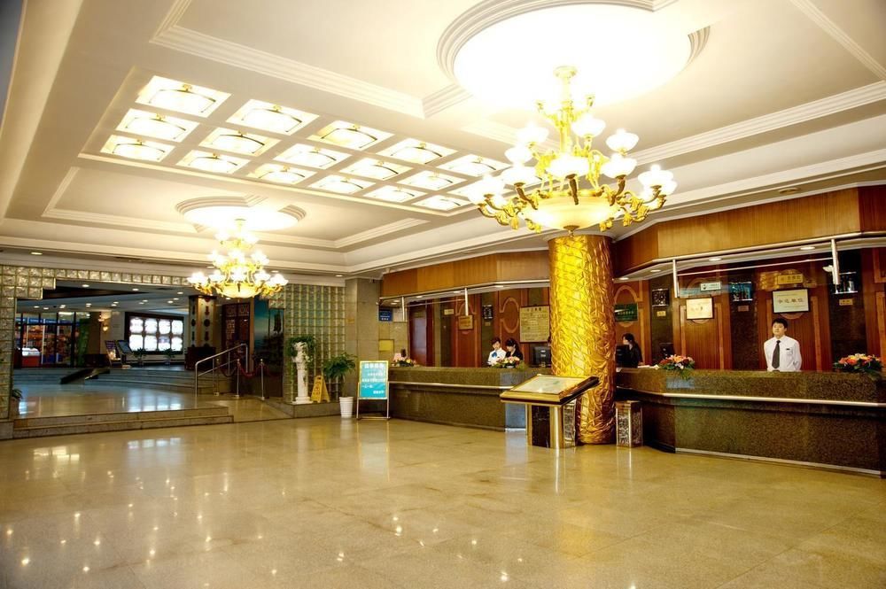 Chengdu Grand Hotel Εξωτερικό φωτογραφία